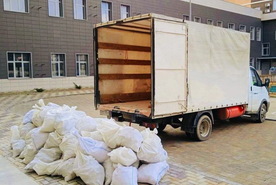 Вывоз строительного мусора из новостроек в Хабаровске в октябре