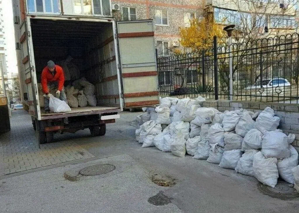 Вывоз мусора после переезда в Хабаровске в октябре
