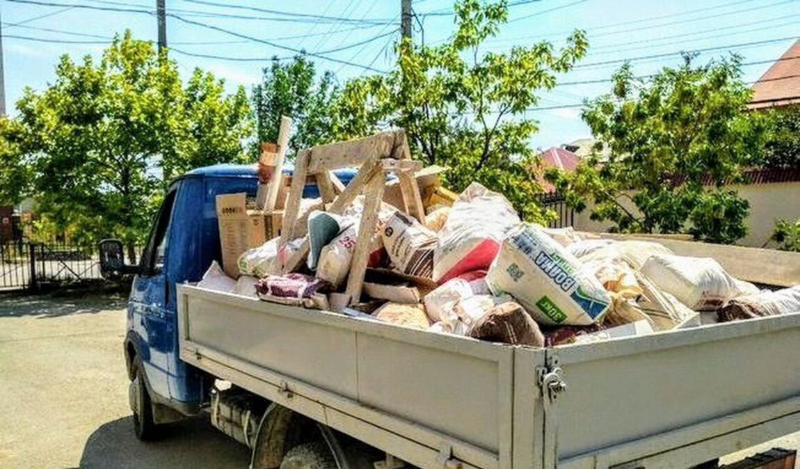 Вывоз мусора Газелью в Хабаровске в октябре