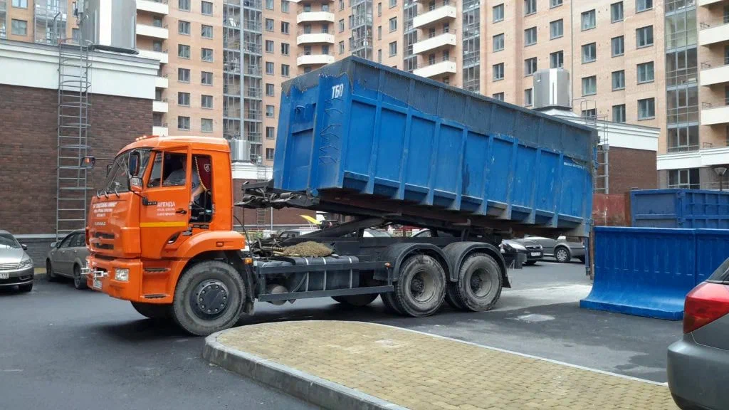 Аренда пухто для вывоза строительного и бытового мусора в Хабаровске в октябре