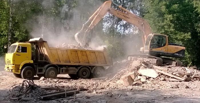 Вывоз бетонного боя и ЖБИ отходов в Хабаровске от ПроМусор, цена от 2778 руб., утилизация и переработка